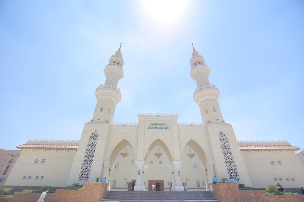 طلعت مصطفى تفتتح مسجد الشهيد هشام حسني في الرحاب ضمن مسئوليتها المجتمعية ( فيديو )